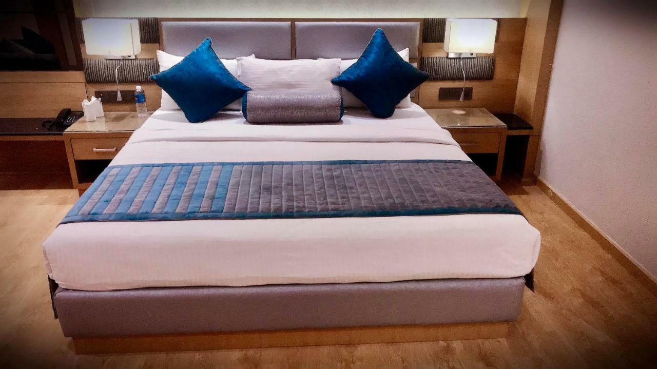 Eagle Motel Rājpura Екстериор снимка